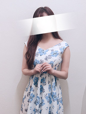 ゆりな